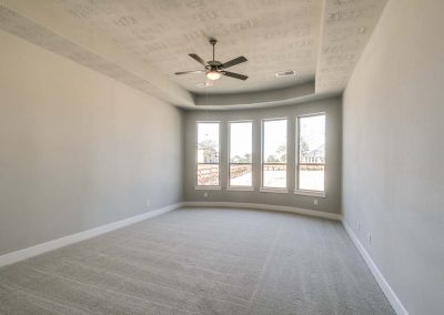 gray carpeted room